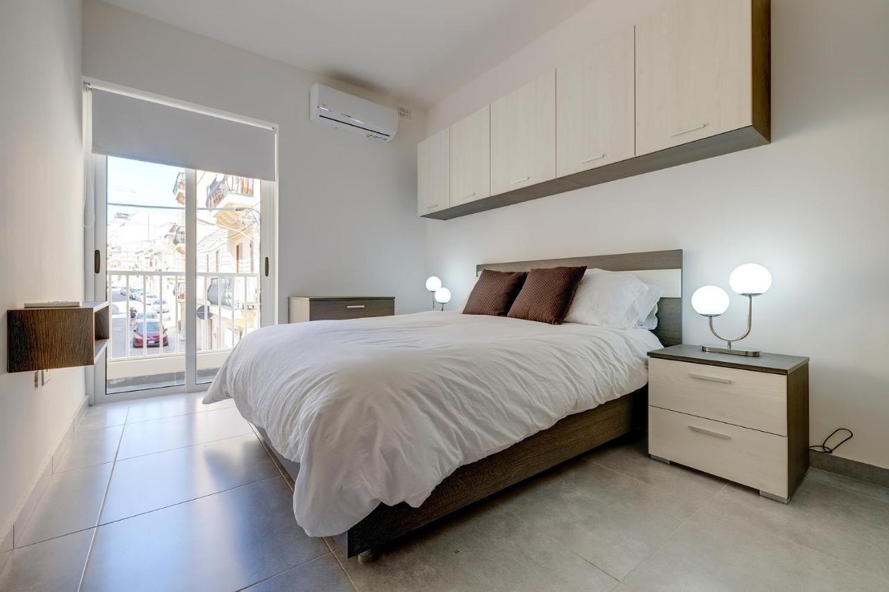 Central Sliema 3-Bedroom Retreat Exterior foto