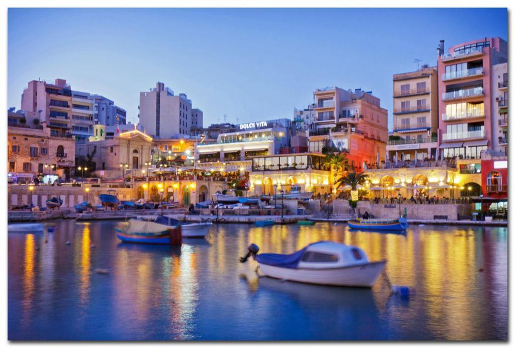 Central Sliema 3-Bedroom Retreat Exterior foto
